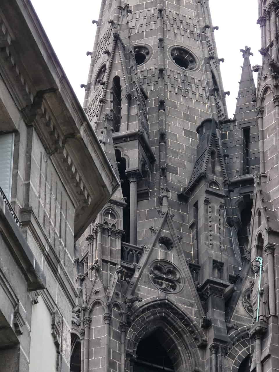 Église de Clermont-Ferrand
